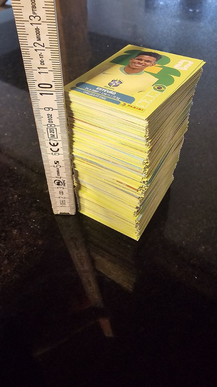Panini Cartes à collectionner: 436 autocollants PANINIS 2026 – D'occasion à Essert FR par nicolas110 2