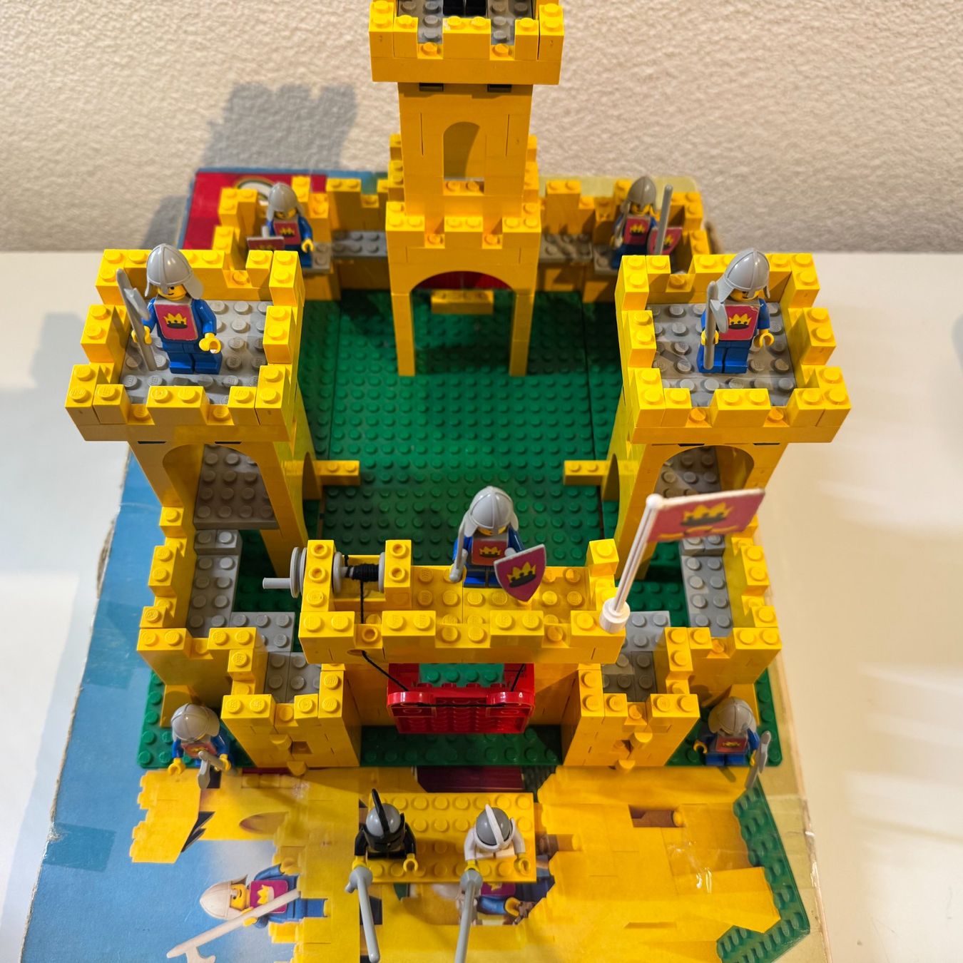 Lego Kit di costruzioni: Lego gelbe Ritterbug 375 mit Box – Usato da Reitnau venduto da Emma-verkauft 1