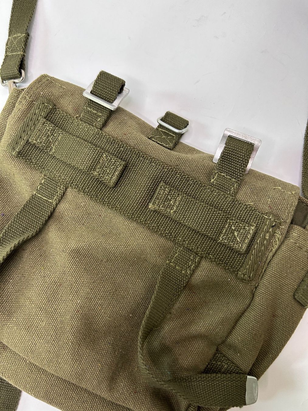 Schweizer Armee Taschen: Vintage MFH Tasche – Neu und originalverpackt aus St. Gallen von look-twice 2