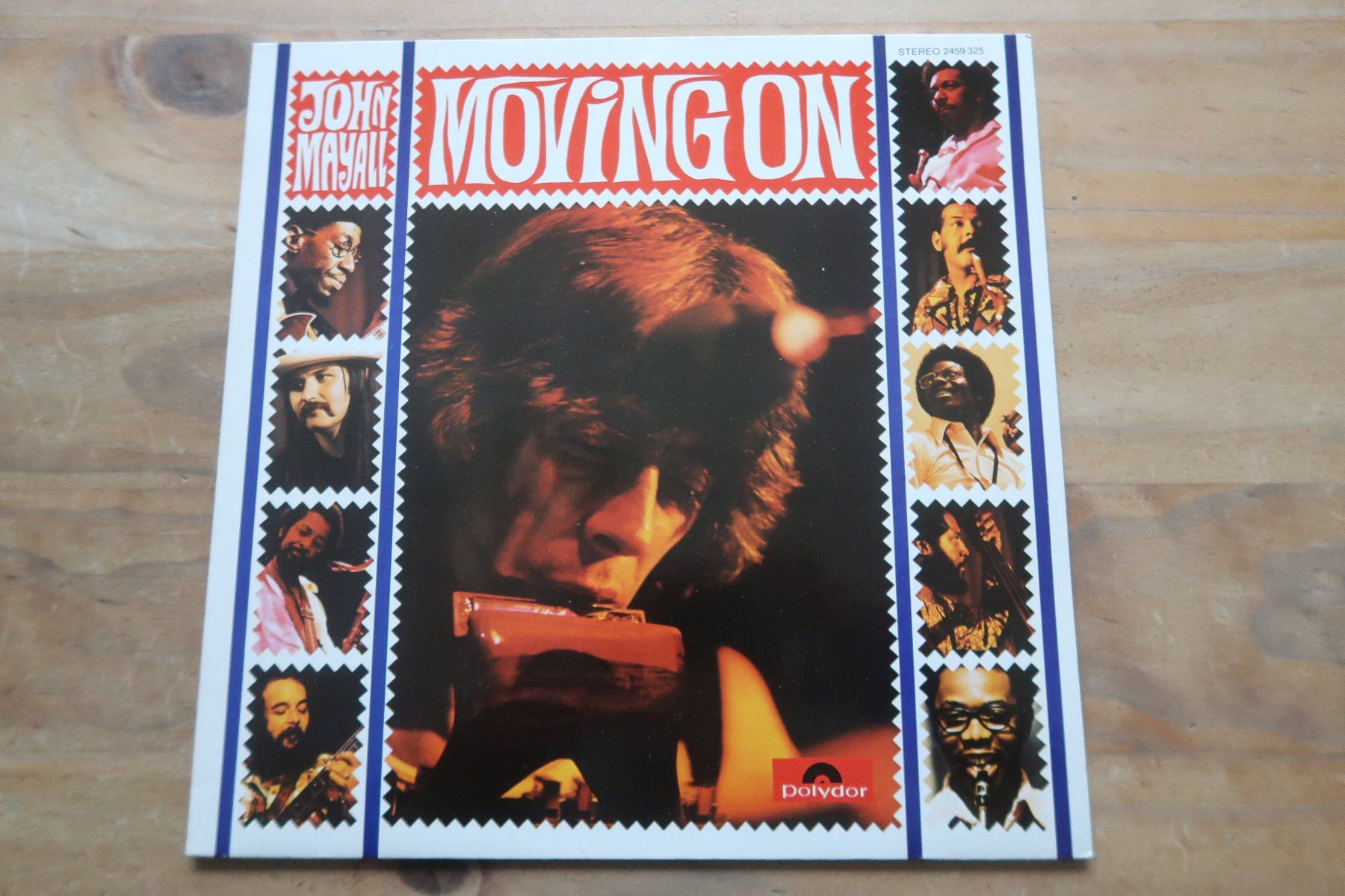 Dischi in vinile: JOHN MAYALL - MOVING ON - VINYL LP – Usato da Basel venduto da Patiscat