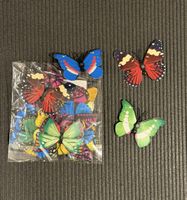 Papillons en carton souple