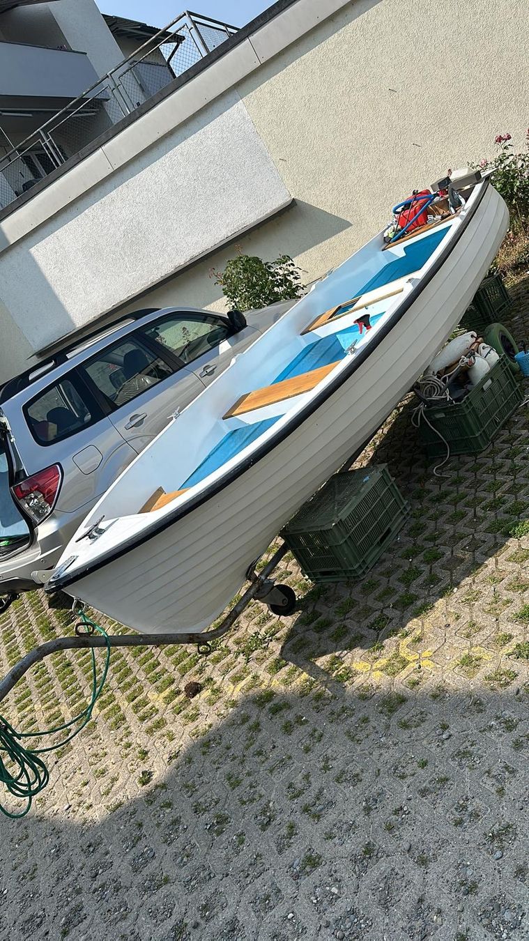 Boote: Motorboot mit 6PS und Bodenseezulassung – Gebraucht aus Tägerwilen von WKofAngmar