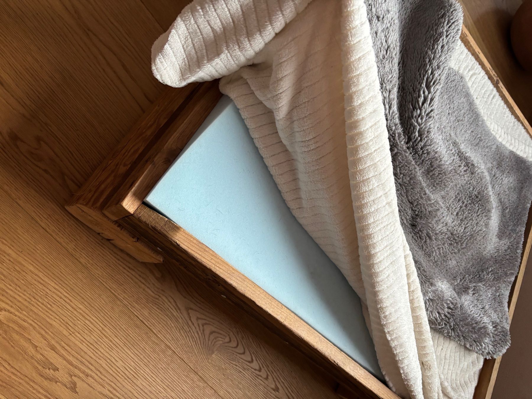 Niches, paniers: Hunde Bett – D'occasion à Domat/Ems par Wazzau 6