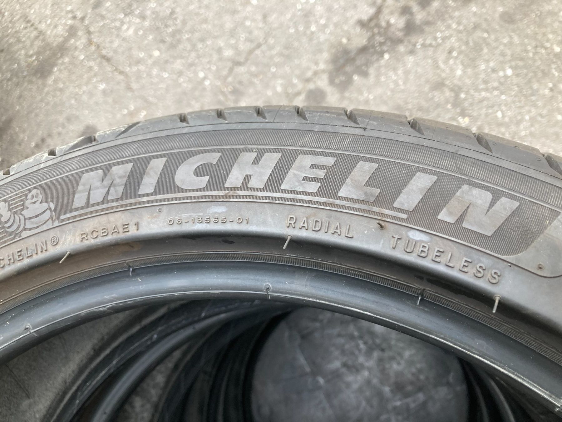 Michelin Pneumatici & Ruote complete: 225/45R17 Michelin Sommerpneu – Usato da Cham venduto da Cham6332 2