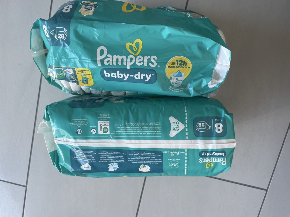 Pampers Secchi per pannolini & Pannolini: Pampers 8 – Nuovo (secondo la descrizione) da Rüti ZH venduto da Tal_ga6N 1