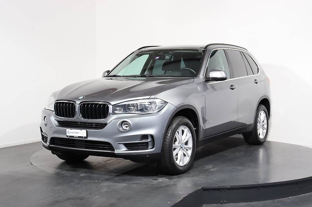BMW Automobili: BMW X5 xDrive 30d Steptronic – Usato da Dänikon ZH venduto da mikedelta007