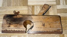 Antiker Holzhobel, Simshobel, altes Werkzeug