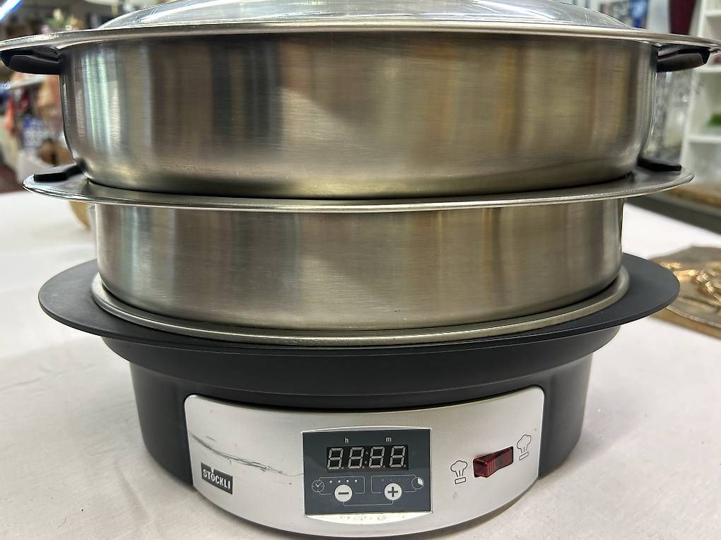 Stöckli Elettrodomestici da cucina: Stöckli Steamer Program Dampfgarer aus Edelstahl – Usato da Köniz venduto da mimi612