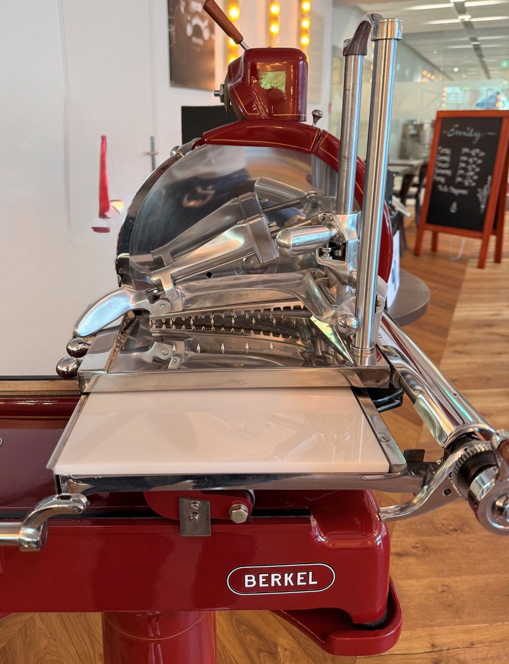 Berkel Elettrodomestici da cucina: original restaurierte Berkel Model 9H – Usato da Zürich venduto da Autocity 2