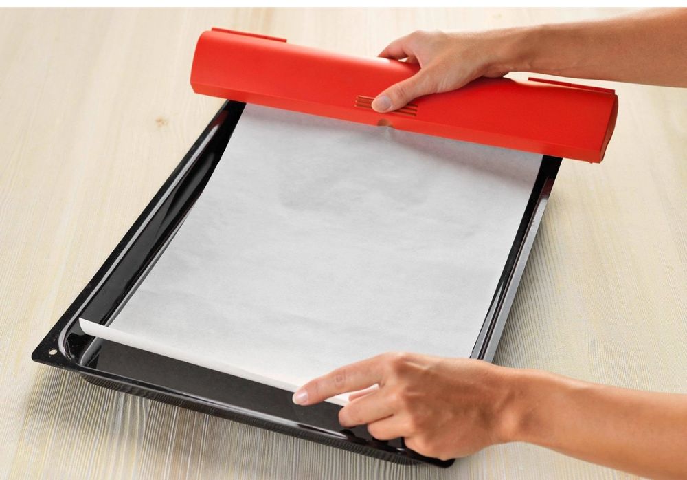 Betty Bossi Backpapierschneider Zack – Verstellbar Für Rollen Bis 38 Cm, Mit Antirutsch-Griff, Spülmaschinenfest