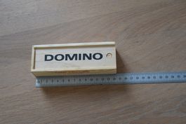 sehr schönes DOMINO