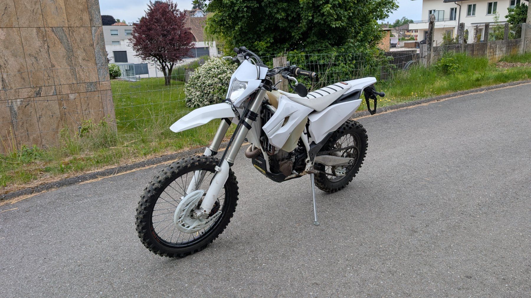 Husqvarna Enduro: Husqvarna FE 450 Jg. 2014 mit 100h – Usato da Tafers venduto da sim_ls79