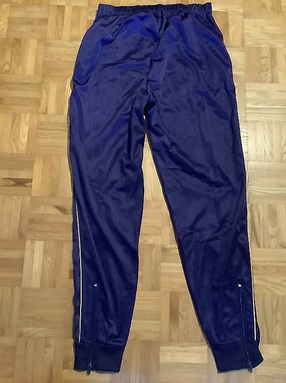 Adidas Pantaloni: Survêtement Adidas gr. M – Usato da Icogne venduto da cen_h97r 2