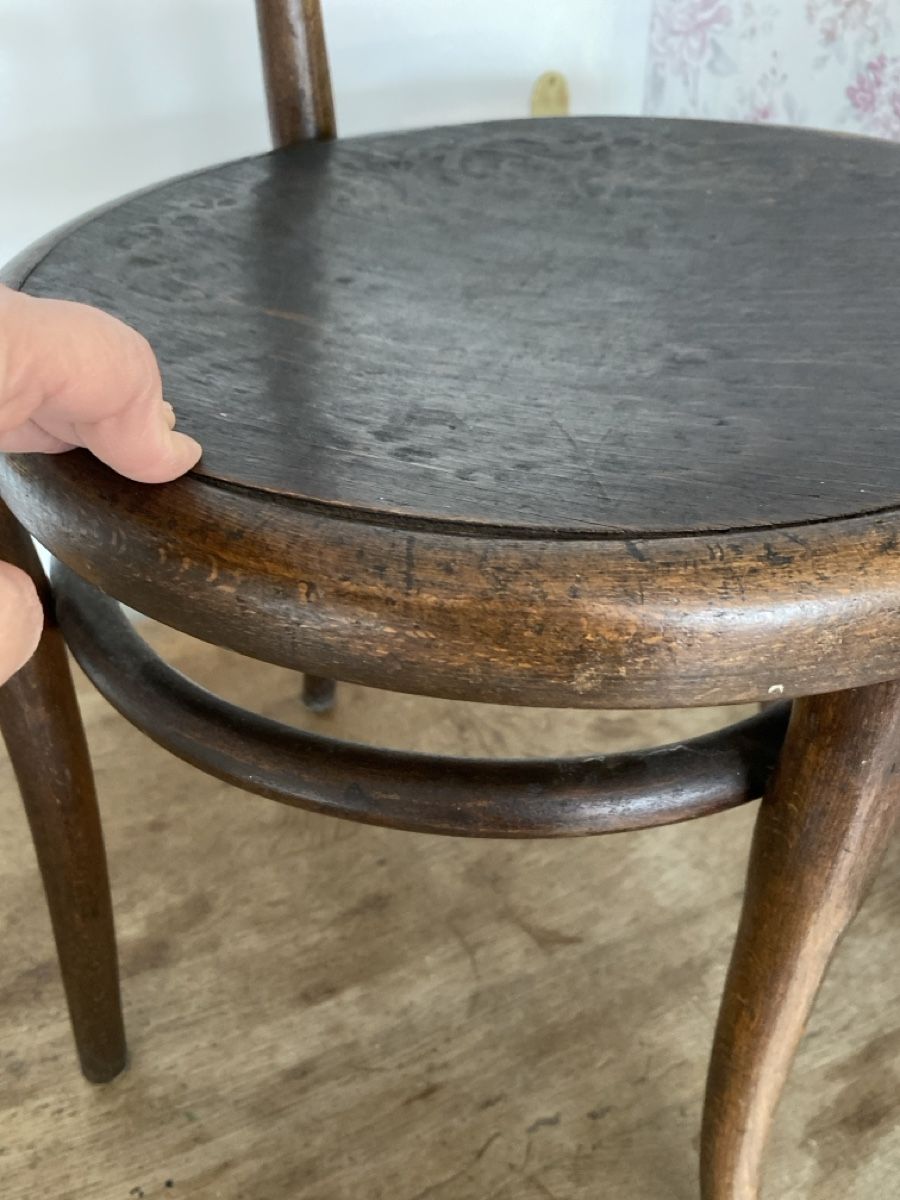 Thonet Stühle: THONET AUSTRIA original, selten – Gebraucht aus Lotzwil von Tgdromad 5