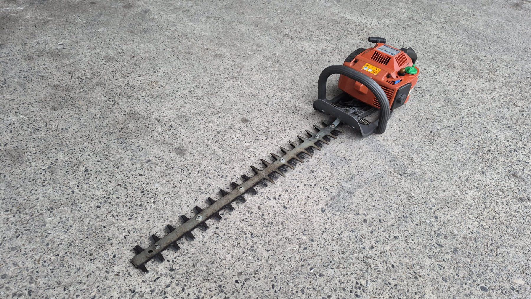 Husqvarna Alle Werkzeuge: Husqvarna 225H75 Heckenschere – Defekt aus Niederwil AG von Maeder_AG 1