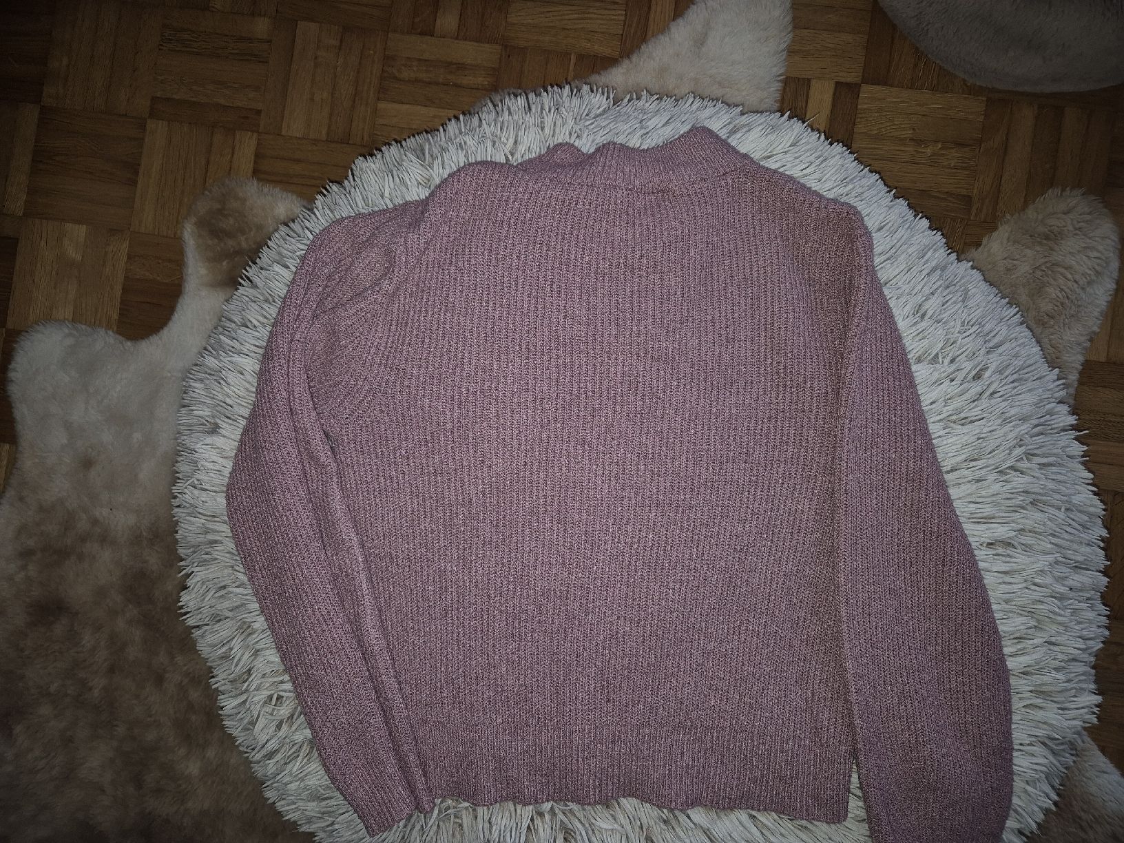 Manor Pulls et sweat-shirts: Manor Strickpullover, Grösse 134 – D'occasion à Richterswil par ChristinW01 1