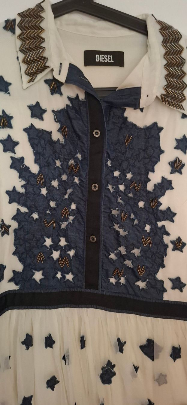 Diesel Vestiti: Robe DIESEL blanche motif étoiles bleu taille M – Usato da Carouge GE venduto da mon_x9y7 2