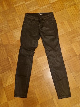 Coole Comma Hose in Lederoptik, Grösse 34, Top Zustand!