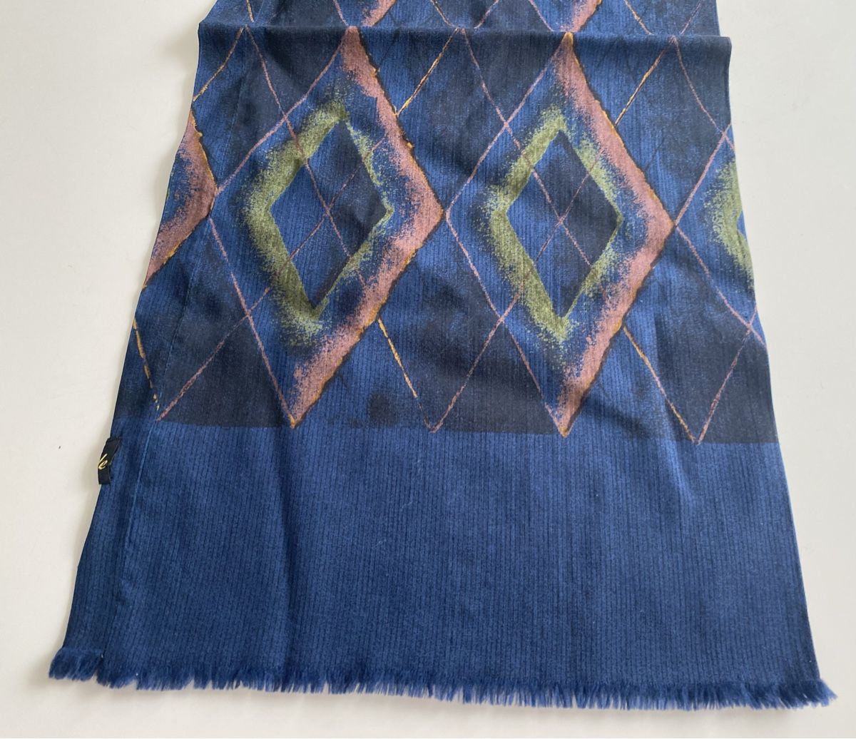 Foulards, Tücher & Schals: Seide & Wolle Schal – Gebraucht aus Opfikon von Luis144 3