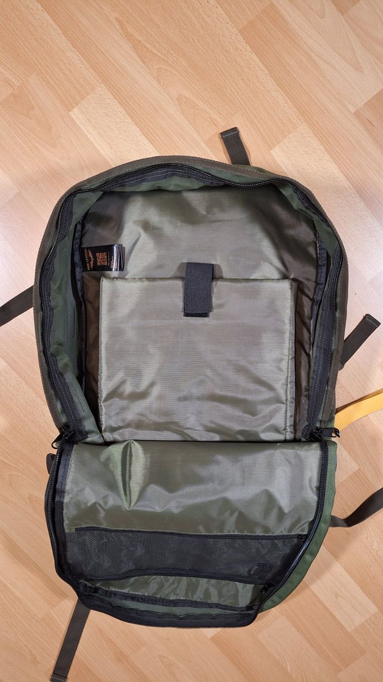 Taschen: Robuster PME Legend Rucksack grün – Neu und originalverpackt aus Langnau am Albis von Sihl15 2