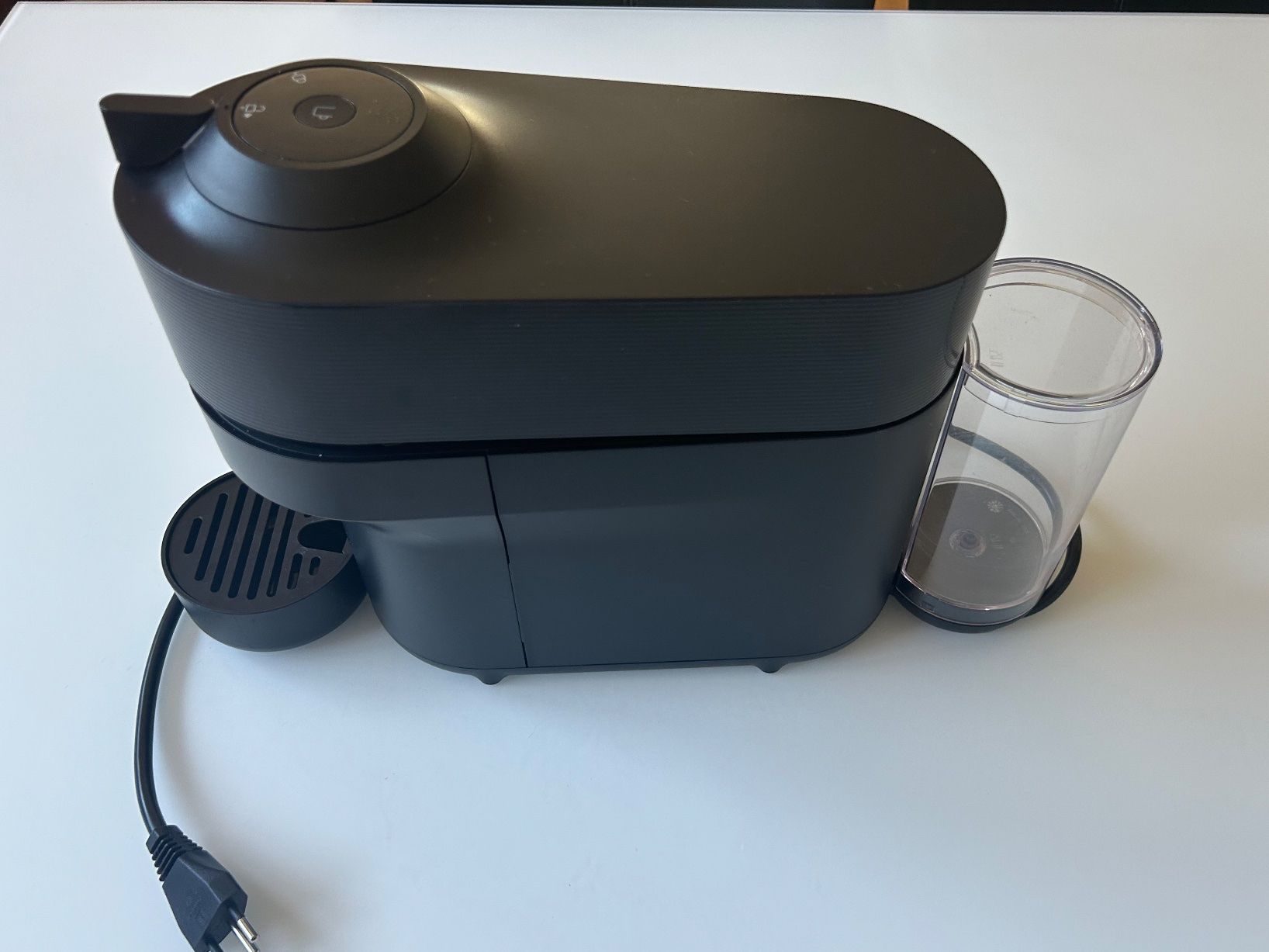 Nespresso Kaffeemaschinen & Espressomaschinen: Nespresso Vertuo Pop, DeLonghi – Gebraucht aus Seuzach von del_w5vl 1