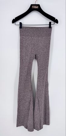 # WOMAN - Sportleggings ,,flare‘‘ Gr. XS #