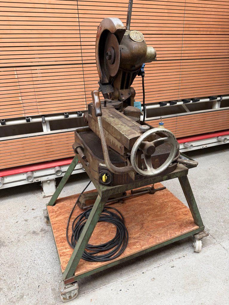 Alle Maschinen: Metallkreissäge – Gebraucht aus Meltingen von elino95 1