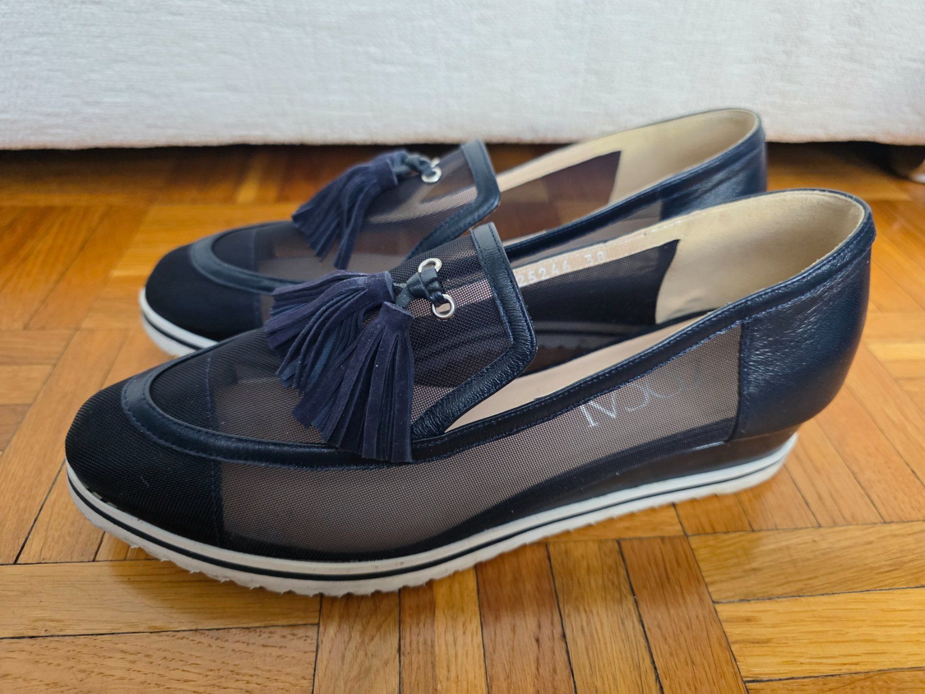 Scarpe da donna: Chaussures bleues de la marque "Zocal" – Usato da Vevey venduto da Renka2011 1