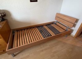 Stabiles Bettgestell+Lattenrost gratis abholbar bis 19.10.