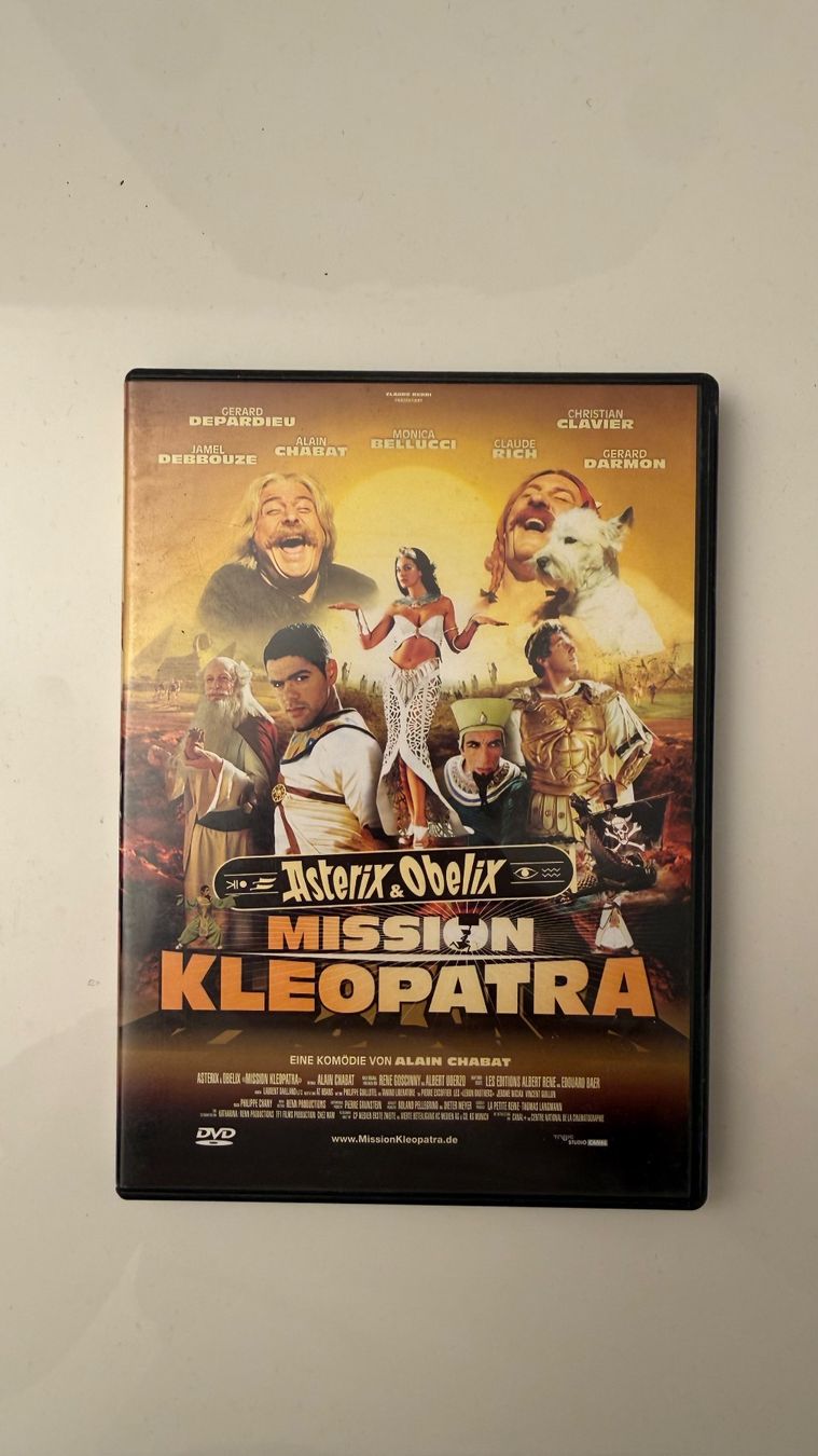 Tutti i DVDs: Asterix und Obelix Mission Kleopatra DVD Comedy – Usato da Schindellegi venduto da zeitlos.vintage