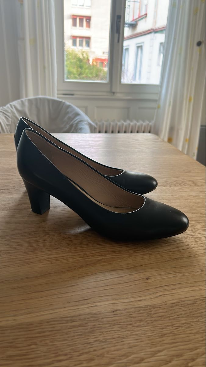 Geox Scarpe da donna: Geox Pumps Lederschuhe, Grösse 38 - Top – Usato da Herisau venduto da Renee30 1