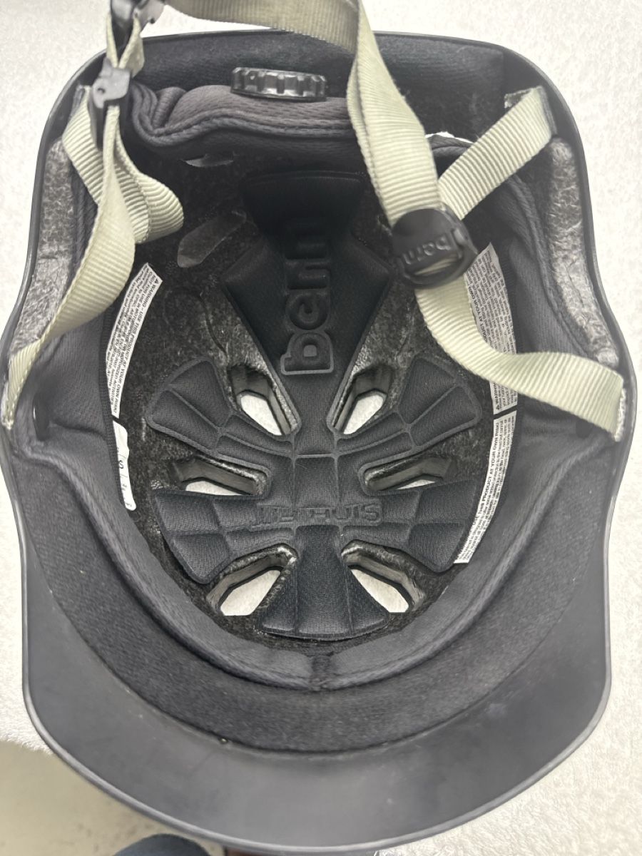 Caschi: Casque Bern  taille S occasion 52-55.5 – Usato da Chenens venduto da anasantos90 3