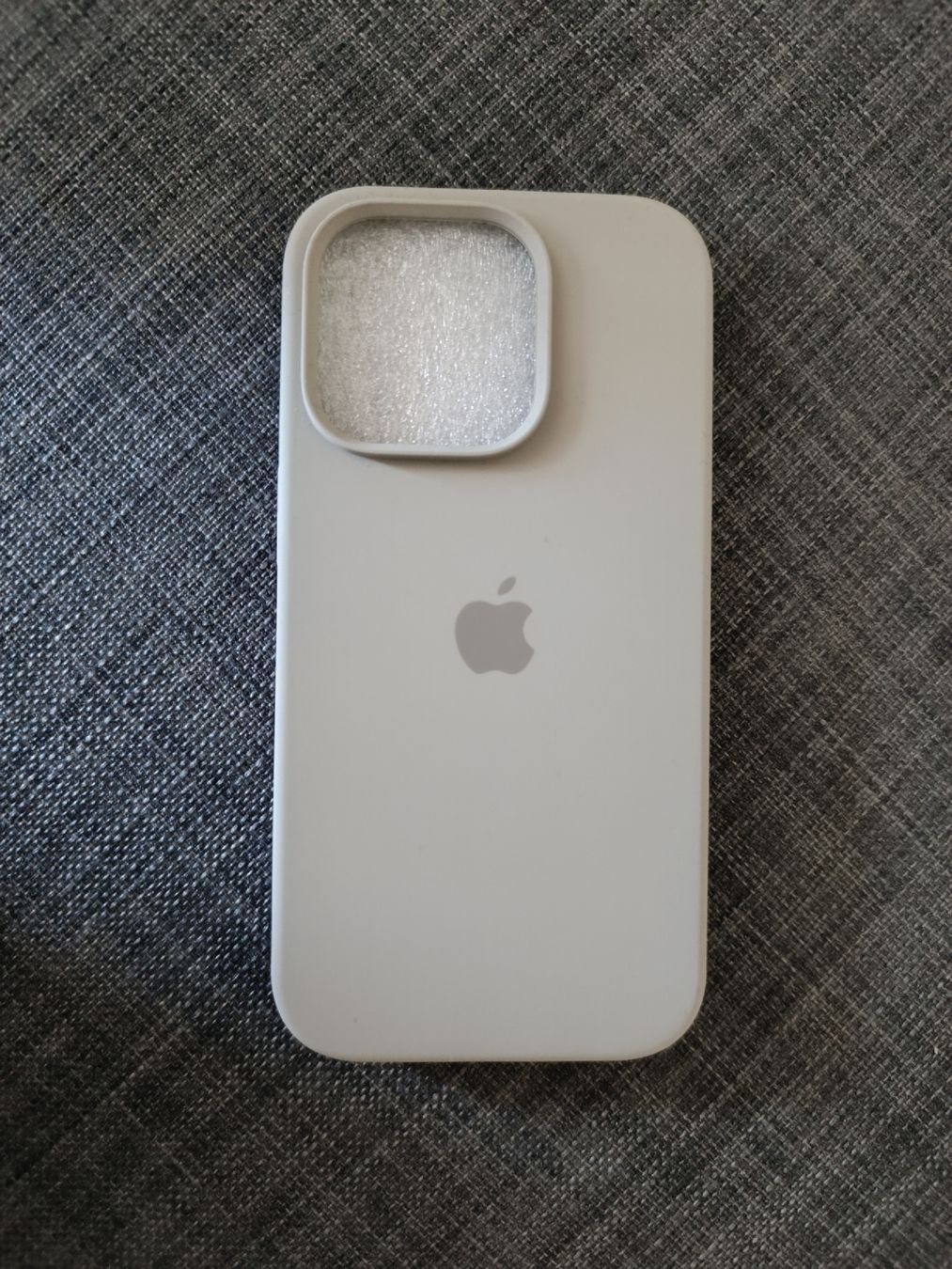 Cover & Protezioni schermo: Apple iPhone 13 Pro Silikon Case, graubraun - neu – Nuovo (secondo la descrizione) da Seuzach venduto da Lettuce10