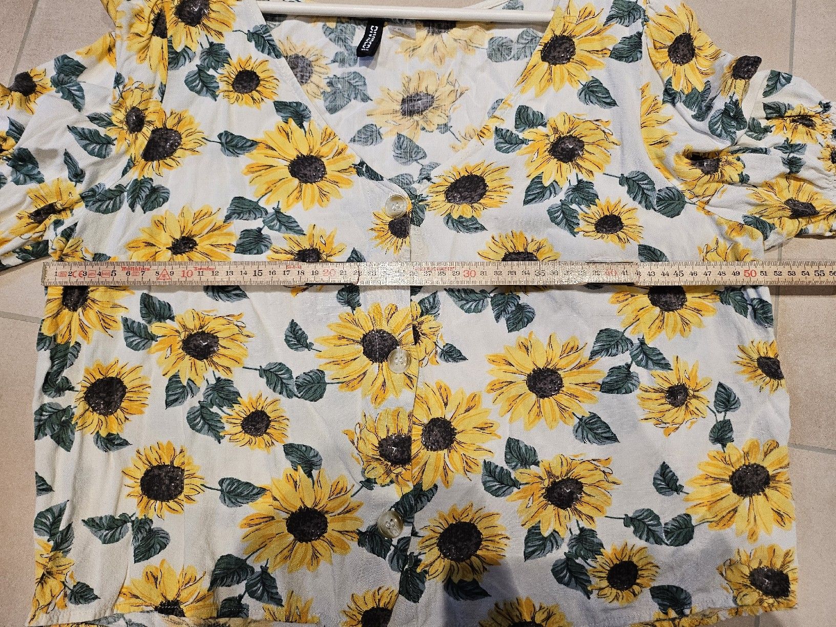 H&M Camicette: Bluse H&M divided Sonnenblumen gr.44 – Usato da Allschwil venduto da na.wi.90 4