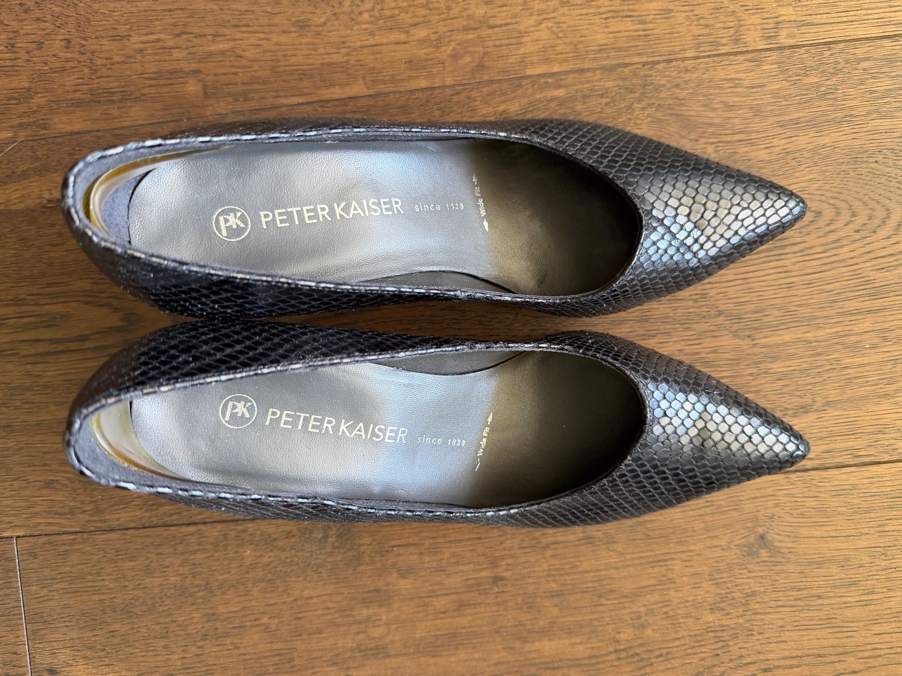Scarpe da donna: Pumps Peter Kaiser Leder Schlangenoptik schwarz Gr. 38 – Nuovo (secondo la descrizione) da Muttenz venduto da flowers04 4