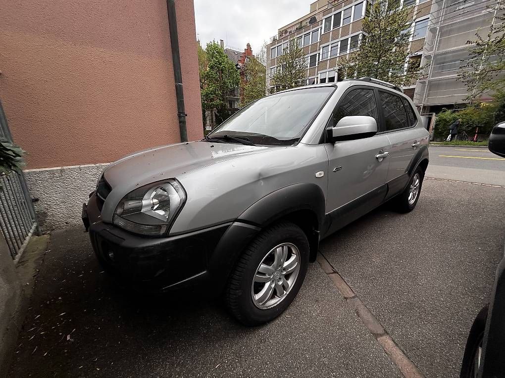 Automobili: Hyundai Tucson - Export – Usato da Zürich venduto da luc_dds6 1