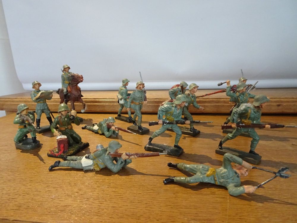Elastolin Figuren 2 Weltkrieg