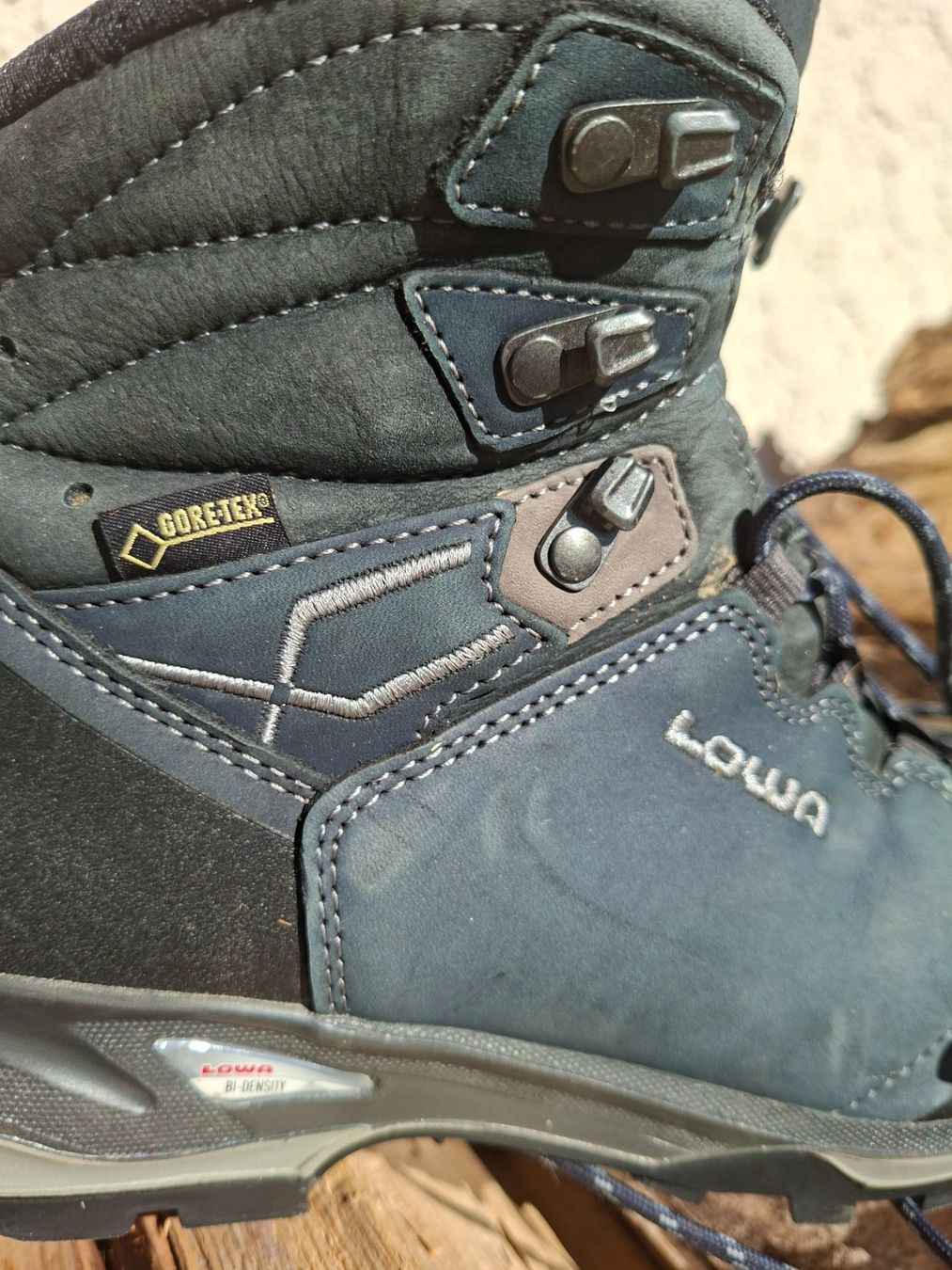 Lowa Herrenschuhe: Lowa Wanderschuhe Gr.41 – Gebraucht aus Gurzelen von lauflos 4