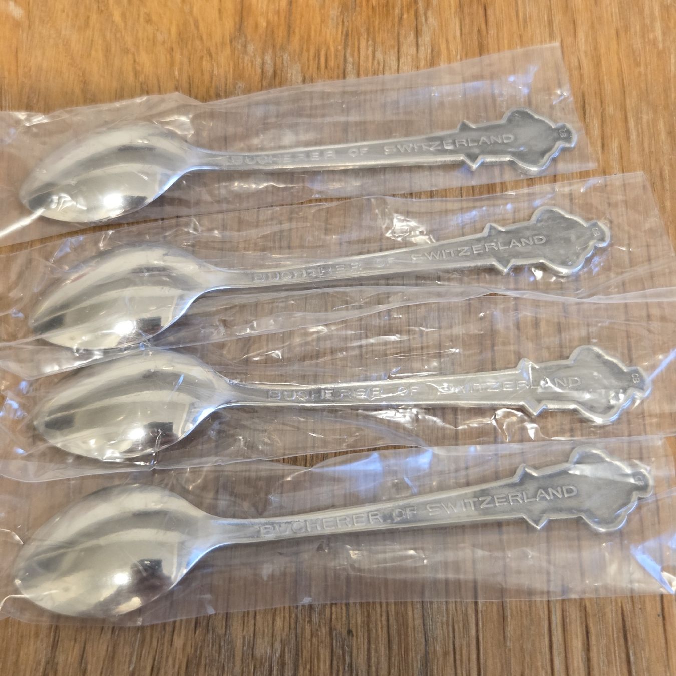 Cucchiai: 4x Neue Löffeli Bucherer Rolex Lucerne.. – Nuovo e nell'imballaggio originale da Stans venduto da Ducati16 3