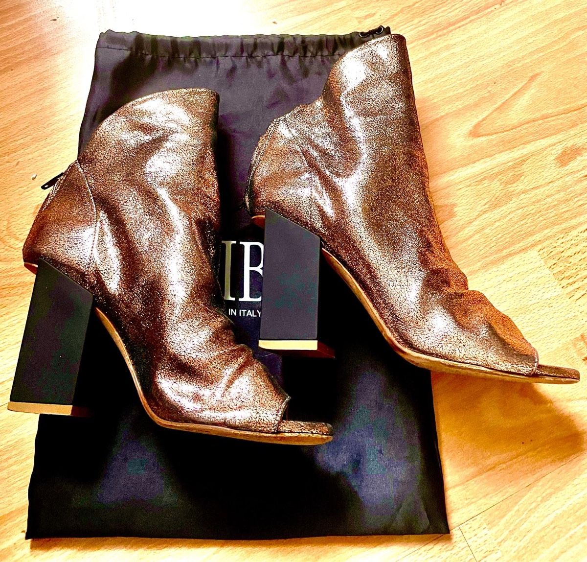 Damenschuhe: Loriblu Damenstiefel – Gebraucht aus Kilchberg ZH von Suisse500