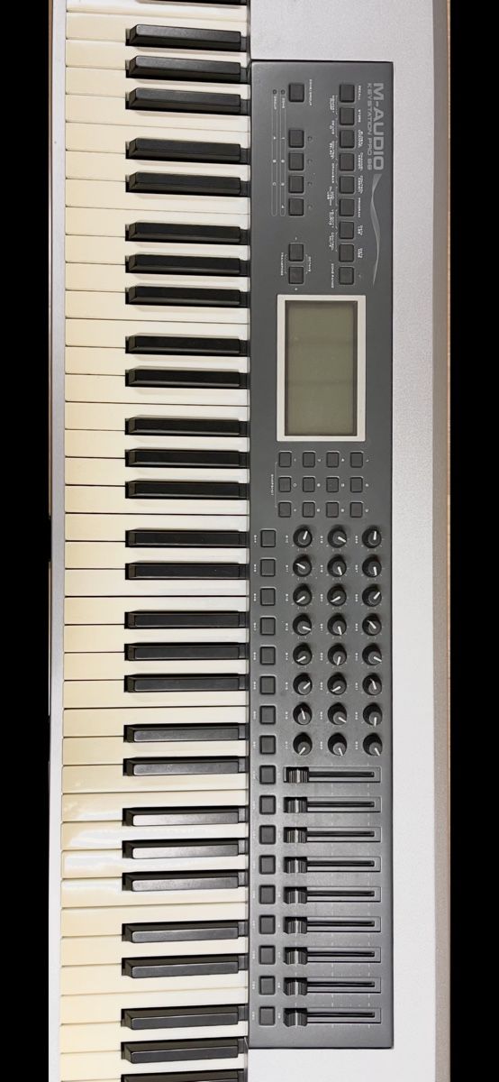 Claviers: Master Keyboard, Keystation pro 88 – D'occasion à Gunzwil par Markus2371 2