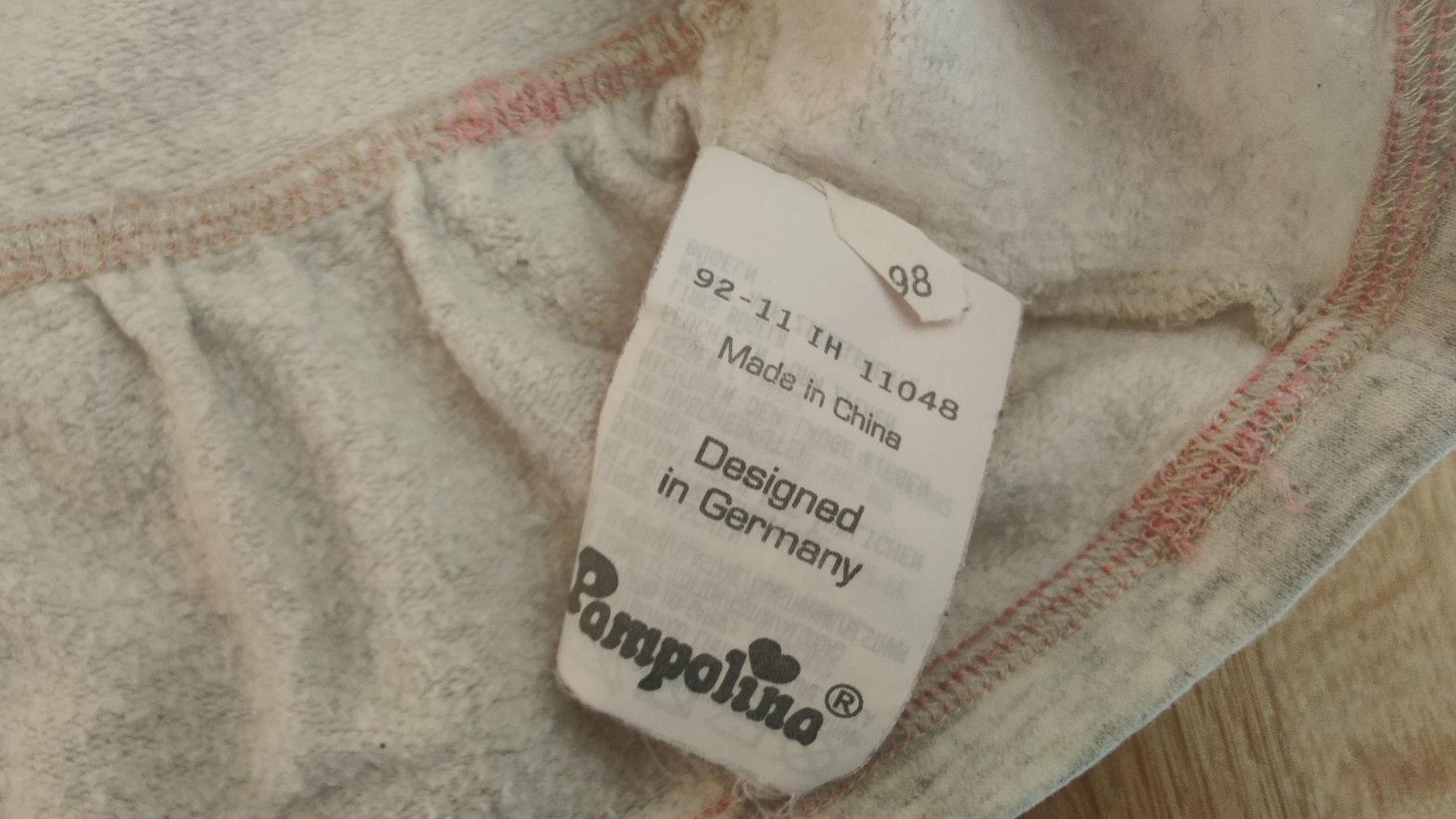Pullover & Sweatshirts: Wunderschöner KapuzenPullover mit Stickerei,...  (Gr. 98) – Neu (gemäss Beschreibung) aus Wädenswil von adelimmat 5
