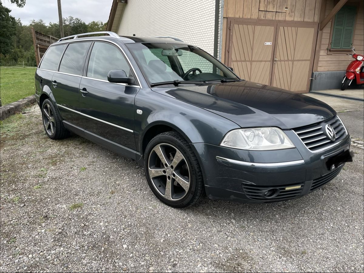 VW Autos: VW Passat Variant – D'occasion à Uetendorf par a_h_2zx9 1
