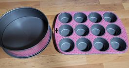 Kuchenform und Muffinblech