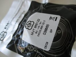 955122 ETA Uhrwerk neu in der Originalverpackung