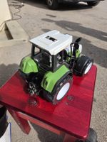 Spielzeug Traktor Power Max 320 grün weiss gebraucht