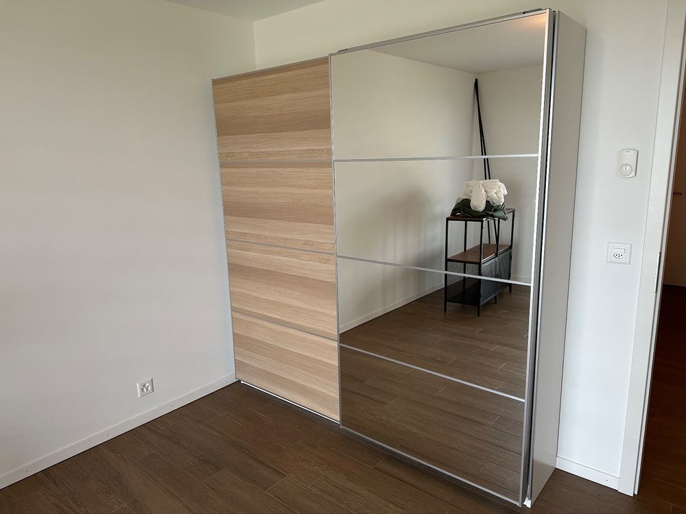 Armoire à glace, portes coulissantes Kaufen auf Ricardo