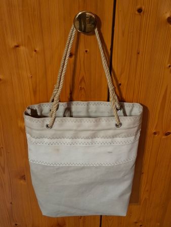 Tasche aus Segeltuch