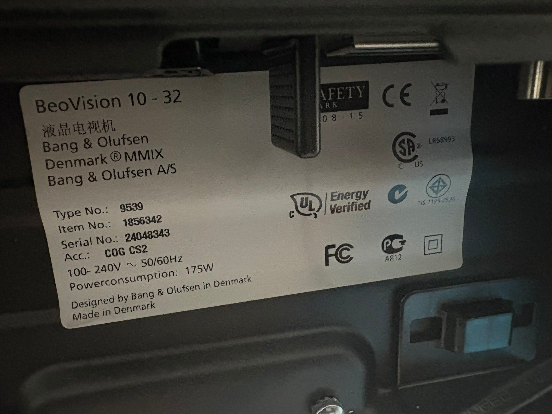 Bang & Olufsen Televisori: Beovision 10-32 auf hohem Standfuss – Usato da Hochdorf venduto da av-electronics 6