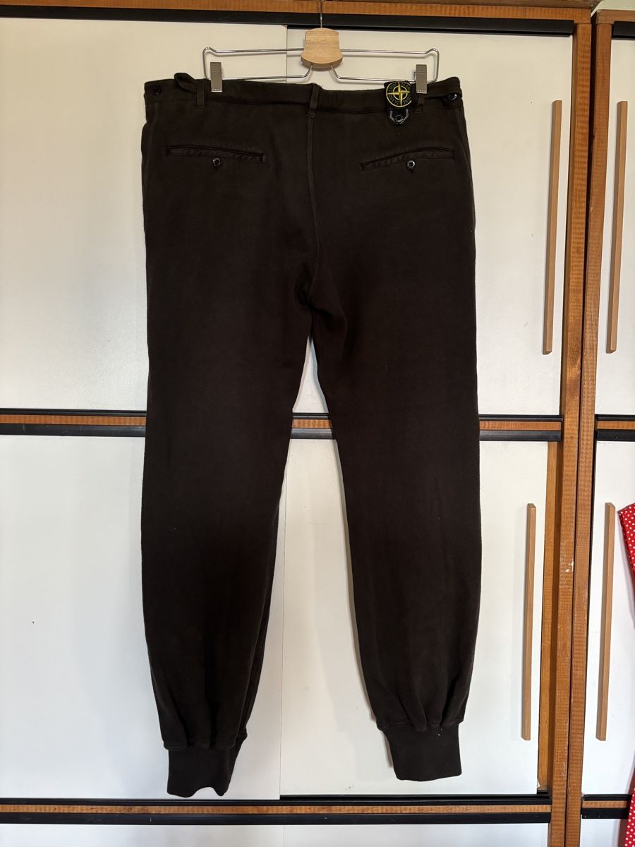 Stone Island Pantalons: Pantalon jogging stone island – D'occasion à St-Saphorin-Lavaux par selb94 8